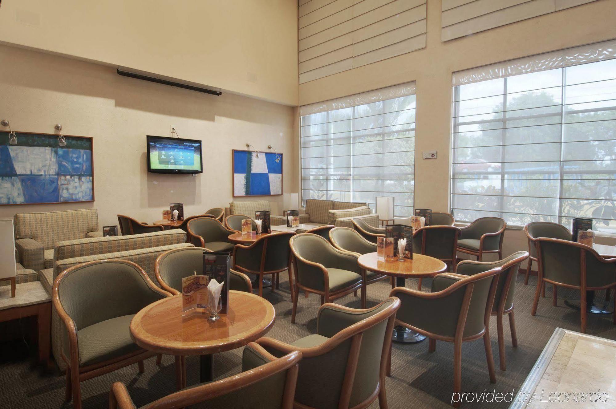 Fiesta Inn Poza Rica Nhà hàng bức ảnh