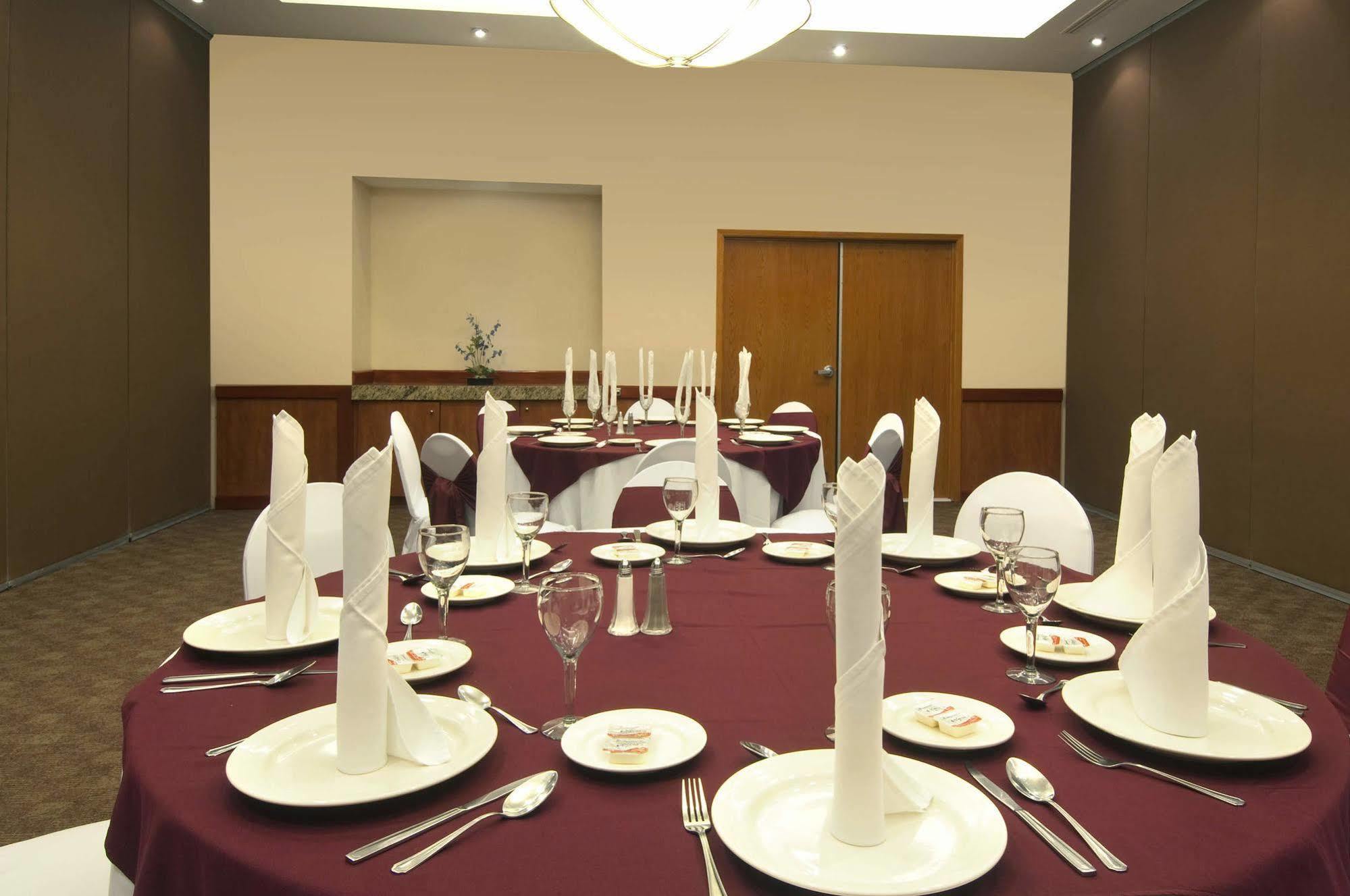 Fiesta Inn Poza Rica Ngoại thất bức ảnh